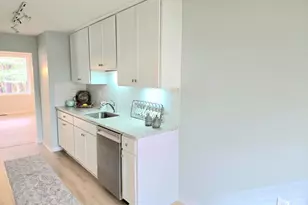 3 Acorn Glen, Avon, CT 06001 - Photo 10