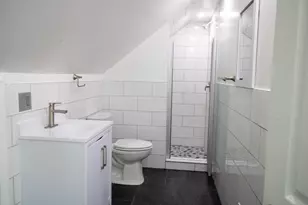 78 West St, New London, CT 06320 - Photo 6