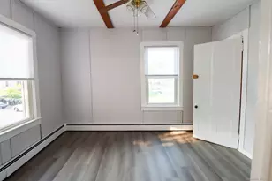 48 Golden St, Norwich, CT 06360 - Photo 6