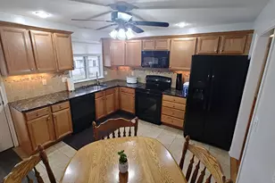 56 Dessa Dr, Hamden, CT 06517 - Photo 14