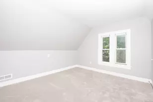 6 Crescent St, Ansonia, CT 06401 - Photo 24