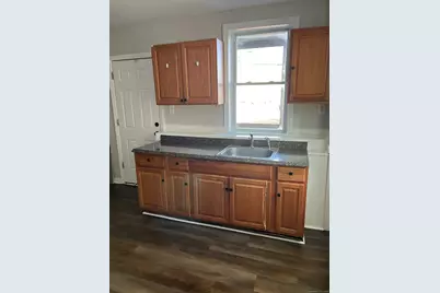 146 George Street #2nd, Bridgeport, CT 06604 - Photo 2