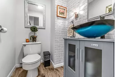 35 Kent Avenue, Bridgeport, CT 06610 - Photo 10