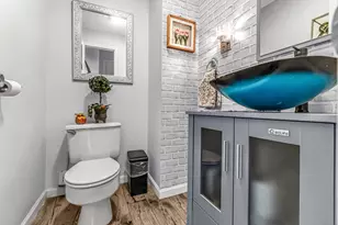 35 Kent Ave, Bridgeport, CT 06610 - Photo 10