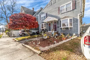 35 Kent Ave, Bridgeport, CT 06610 - Photo 2