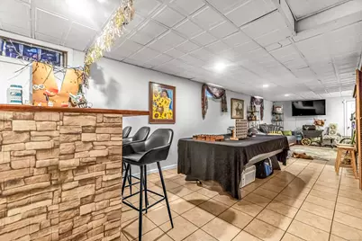 35 Kent Avenue, Bridgeport, CT 06610 - Photo 18