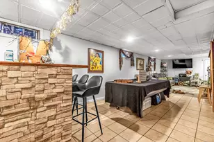 35 Kent Ave, Bridgeport, CT 06610 - Photo 18