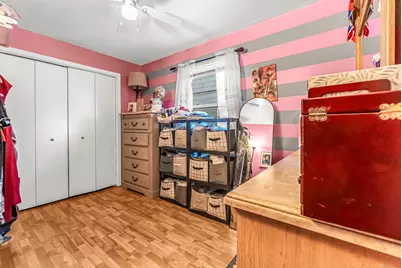 35 Kent Avenue, Bridgeport, CT 06610 - Photo 16