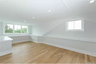 124 Fox Street, Fairfield, CT 06824 - Photo 26