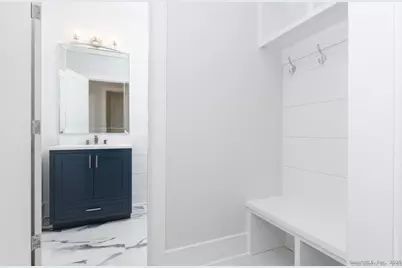 124 Fox Street, Fairfield, CT 06824 - Photo 8