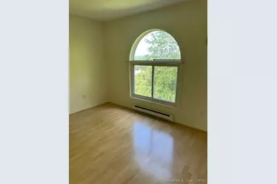 585 Park Road #10-8, Waterbury, CT 06708 - Photo 10