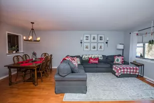 163 Monticello Dr, Branford, CT 06405 - Photo 10