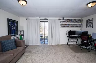 163 Monticello Dr, Branford, CT 06405 - Photo 28