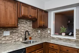 163 Monticello Dr, Branford, CT 06405 - Photo 8