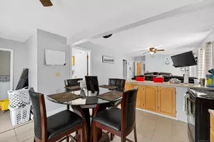 22 Willetts Ave, New London, CT 06320 - Photo 8