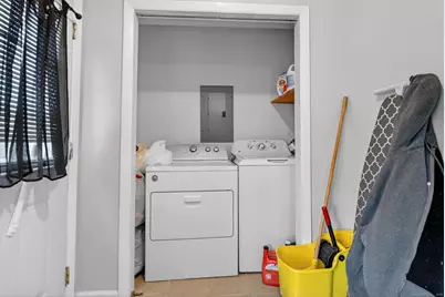 22 Willetts Avenue, New London, CT 06320 - Photo 12