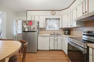 23 Baldwin St, Meriden, CT 06451 - Photo 14