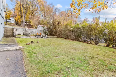 32 Huntington Avenue, New Haven, CT 06512 - Photo 12