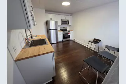 70 Sims Street, Bridgeport, CT 06604 - Photo 12