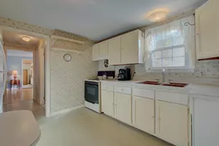 26 Pinecrest Rd, North Stonington, CT 06359 - Photo 4