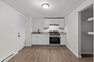 8 Bancroft St, Torrington, CT 06790 - Photo 24