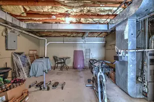 2838 Whitney Ave, Hamden, CT 06518 - Photo 26