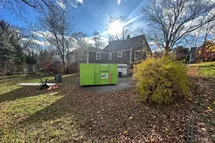 168 Wormwood Rd, Fairfield, CT 06824 - Photo 8