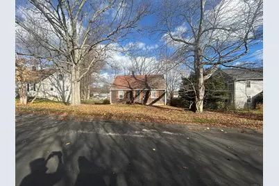 168 Wormwood Road, Fairfield, CT 06824 - Photo 2