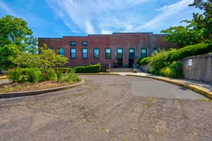 1 Front St, New Haven, CT 06513 - Photo 10