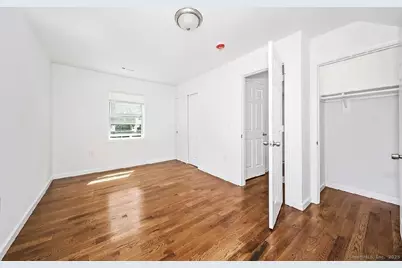 405 Ruth Street, Bridgeport, CT 06606 - Photo 16