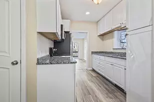 423 Waterville St, Waterbury, CT 06710 - Photo 16