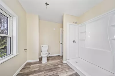 423 Waterville Street, Waterbury, CT 06710 - Photo 32