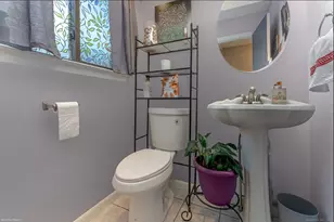 95 Dorchester Ct, Beacon Falls, CT 06403 - Photo 12