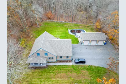 15 Forsyth Road, Montville, CT 06370 - Photo 2