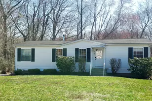 5 Mount Laurel Rd, Norwich, CT 06360 - Photo 2