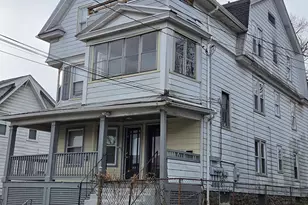 181 Fairlawn Ave, Waterbury, CT 06705 - Photo 2