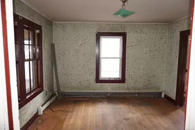 37 Franklin Street, Ludlow, MA 01056 - Photo 8