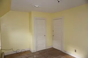 37 Franklin St, Ludlow, MA 01056 - Photo 22