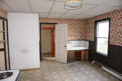 37 Franklin Street, Ludlow, MA 01056 - Photo 12