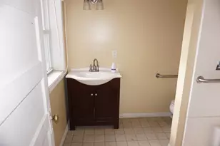 37 Franklin St, Ludlow, MA 01056 - Photo 14