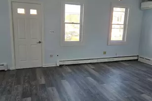 183 High St, Sprague, CT 06330 - Photo 6