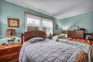 42 Wendy Rd, Trumbull, CT 06611 - Photo 18