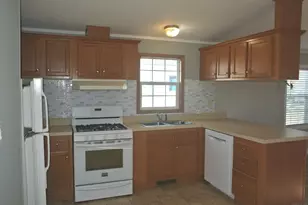 134 McQuillan Dr, Milford, CT 06460 - Photo 6