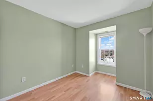 174 Stonefield Dr, Waterbury, CT 06705 - Photo 26