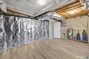 174 Stonefield Dr, Waterbury, CT 06705 - Photo 28