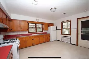 74 W North St, Stamford, CT 06902 - Photo 4