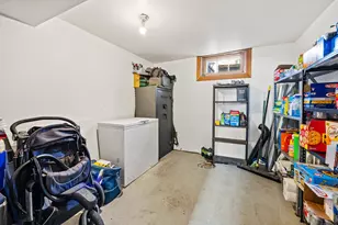 27 Glendale Dr, Waterbury, CT 06708 - Photo 24