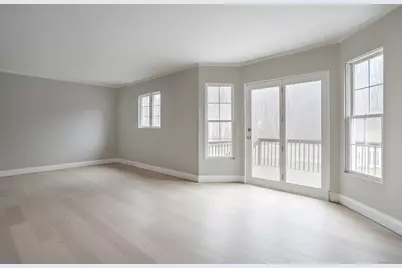 23 Fawnwood Road, Newtown, CT 06482 - Photo 4