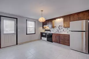 17 Garland Dr, Glastonbury, CT 06033 - Photo 8