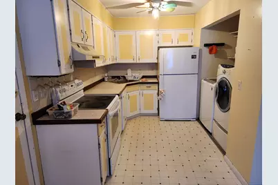 189 Kaynor Drive #APT C, Waterbury, CT 06708 - Photo 2